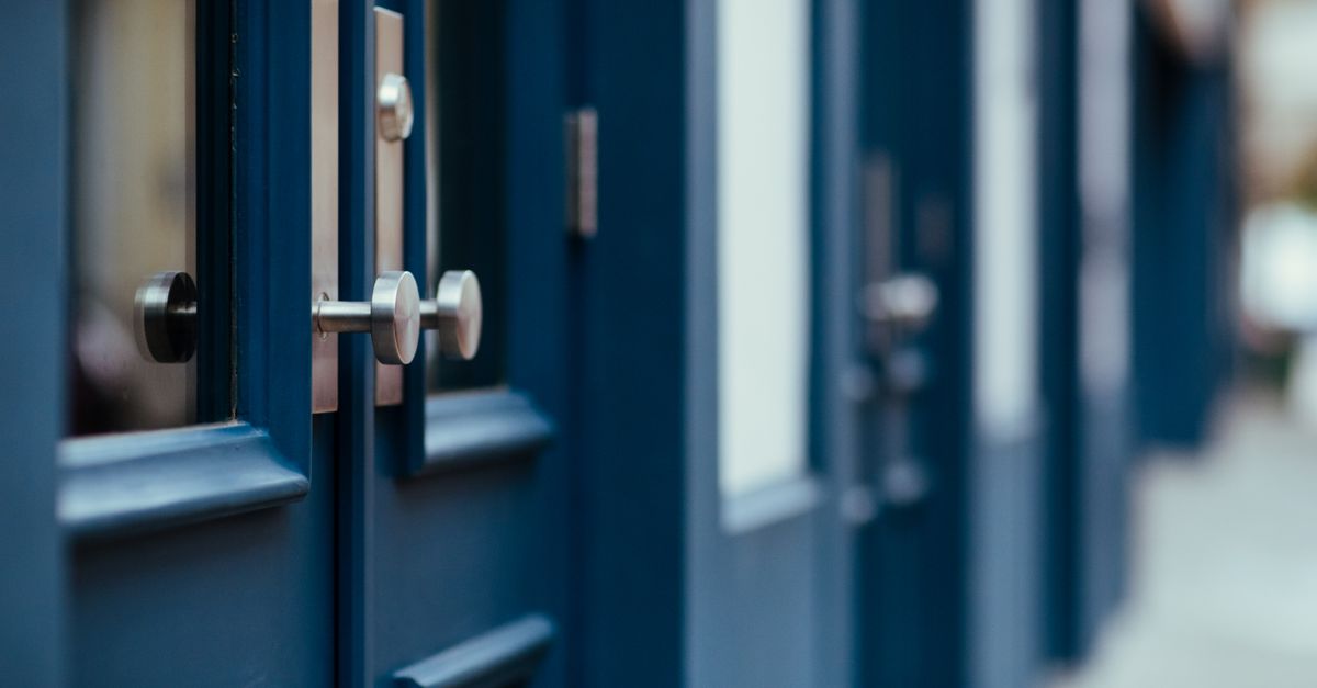 Door Knob Lock vs. Deadbolt: Which Actually Secures Your Door? — Safe Hands Locksmiths