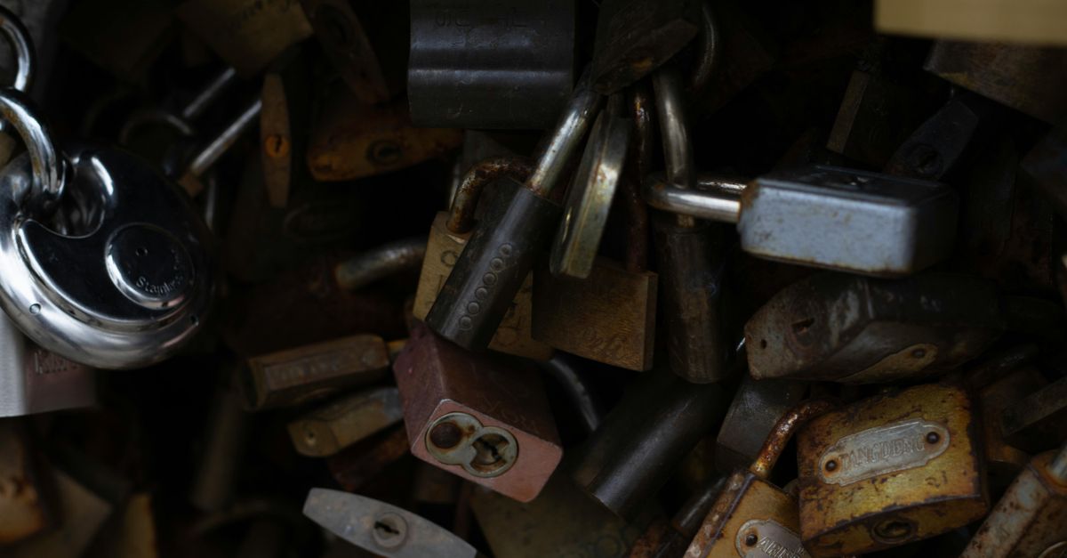 How Much Does a Locksmith Cost in New Windsor, NY? (2026 Local Rates) — Safe Hands Locksmiths